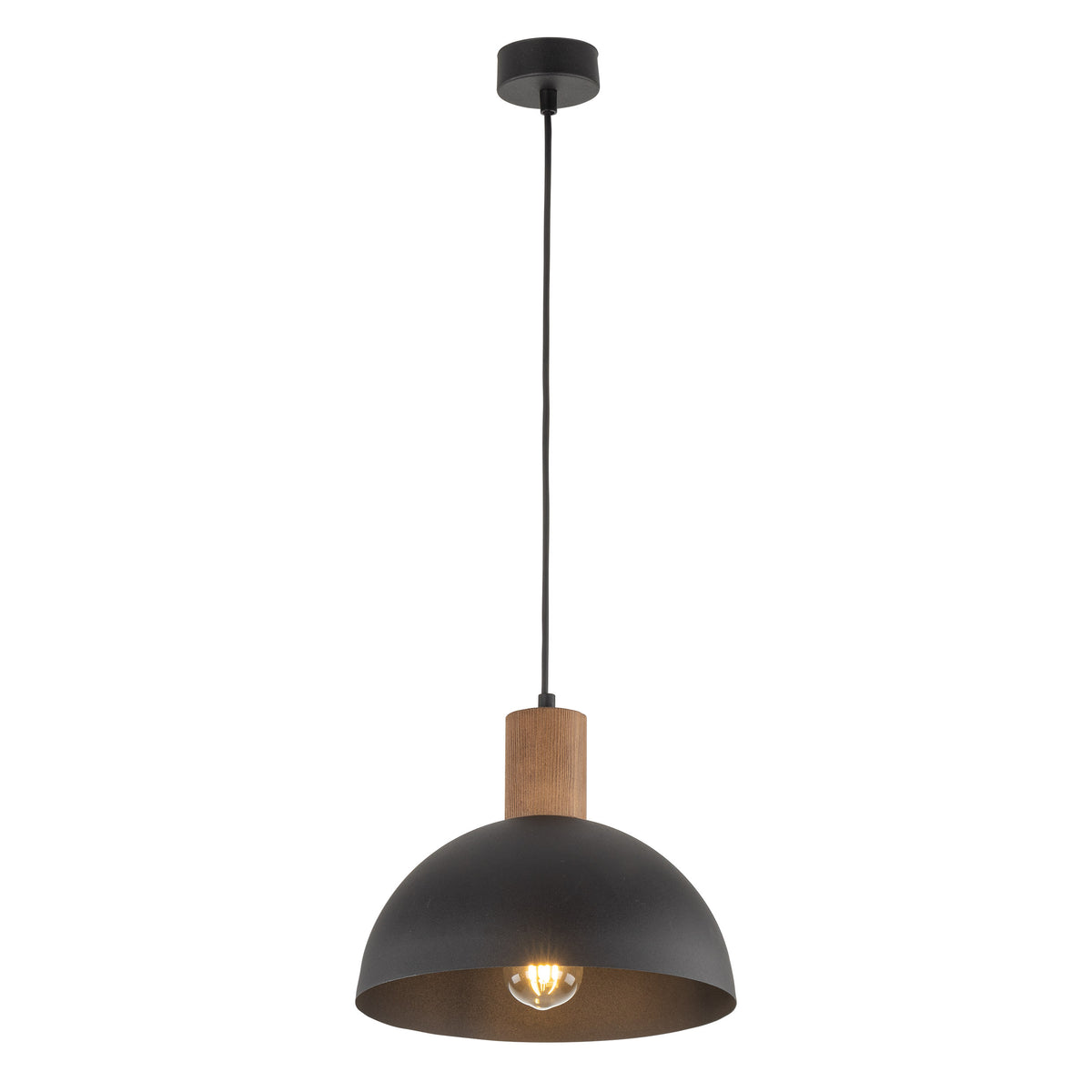 OSLO black pendant lit, warm downward light on the counter