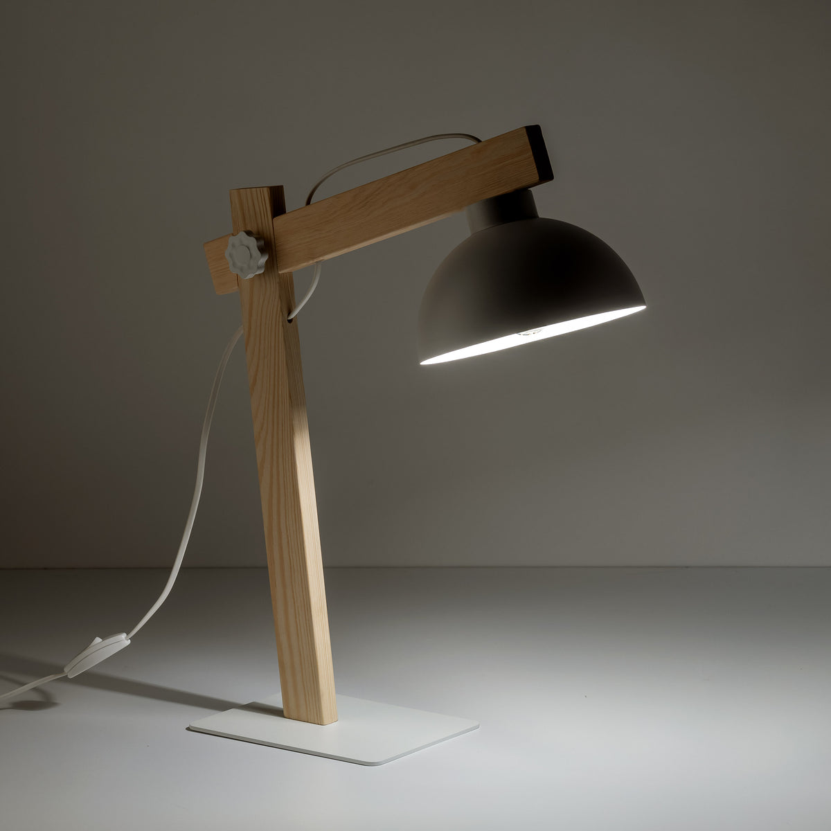 OSLO White Scandinavian Table Lamp for Bedroom & Nightstand LumoCrafts Table Lamps